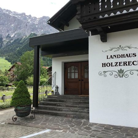 Landhaus Holzereck Ehrwald Exterior photo